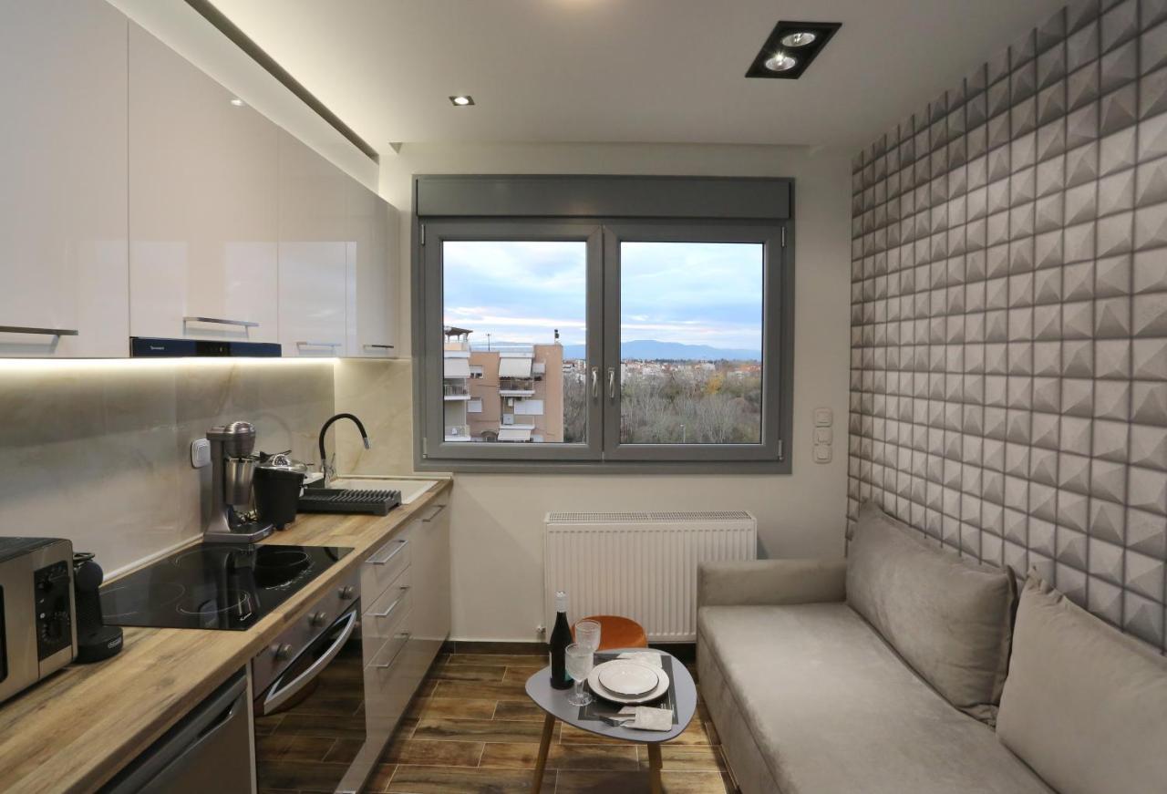 La Larissa Luxury Apartments Dafne ภายนอก รูปภาพ
